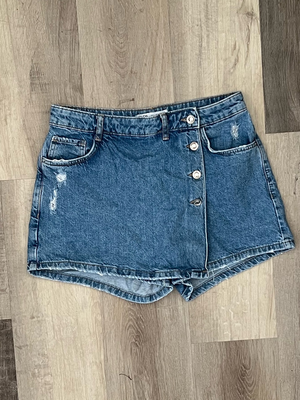 Zara Denim Skort Wrap Mini Skirt Shorts Women’s Large size 30
